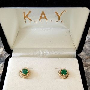 Kay jewelers diamond and natural emerald earrings in 10kt yellow gold